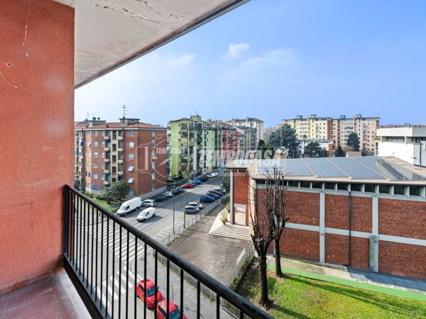 appartamento in vendita a Milano in zona Calvairate