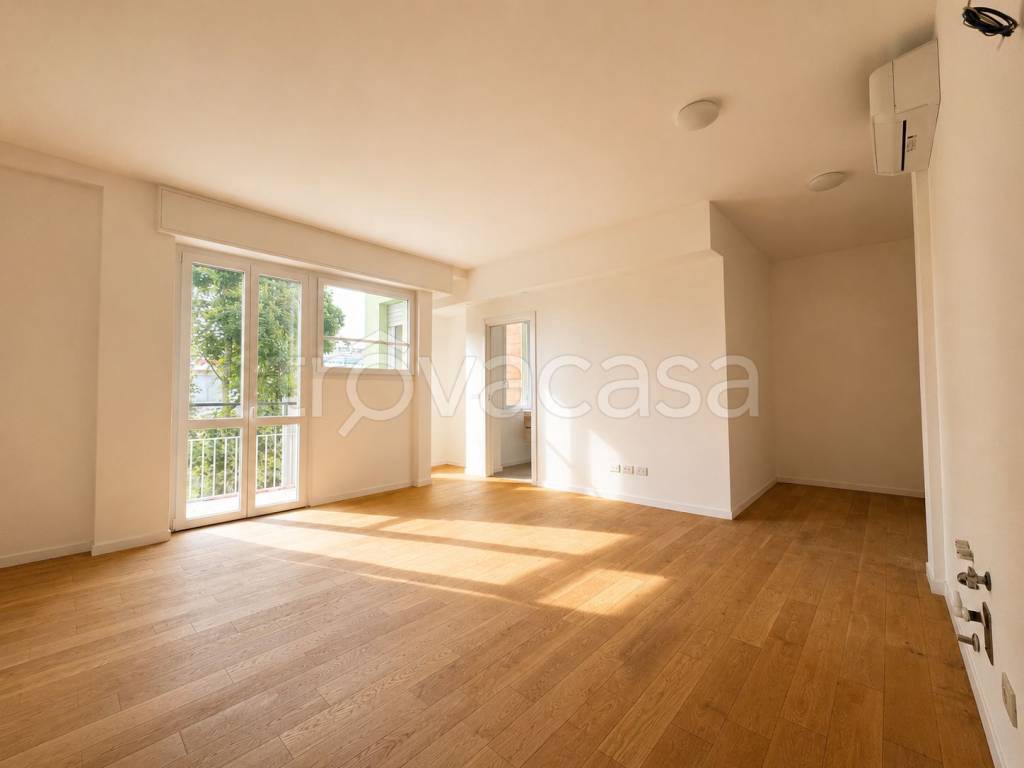 appartamento in vendita a Milano in zona Città Studi