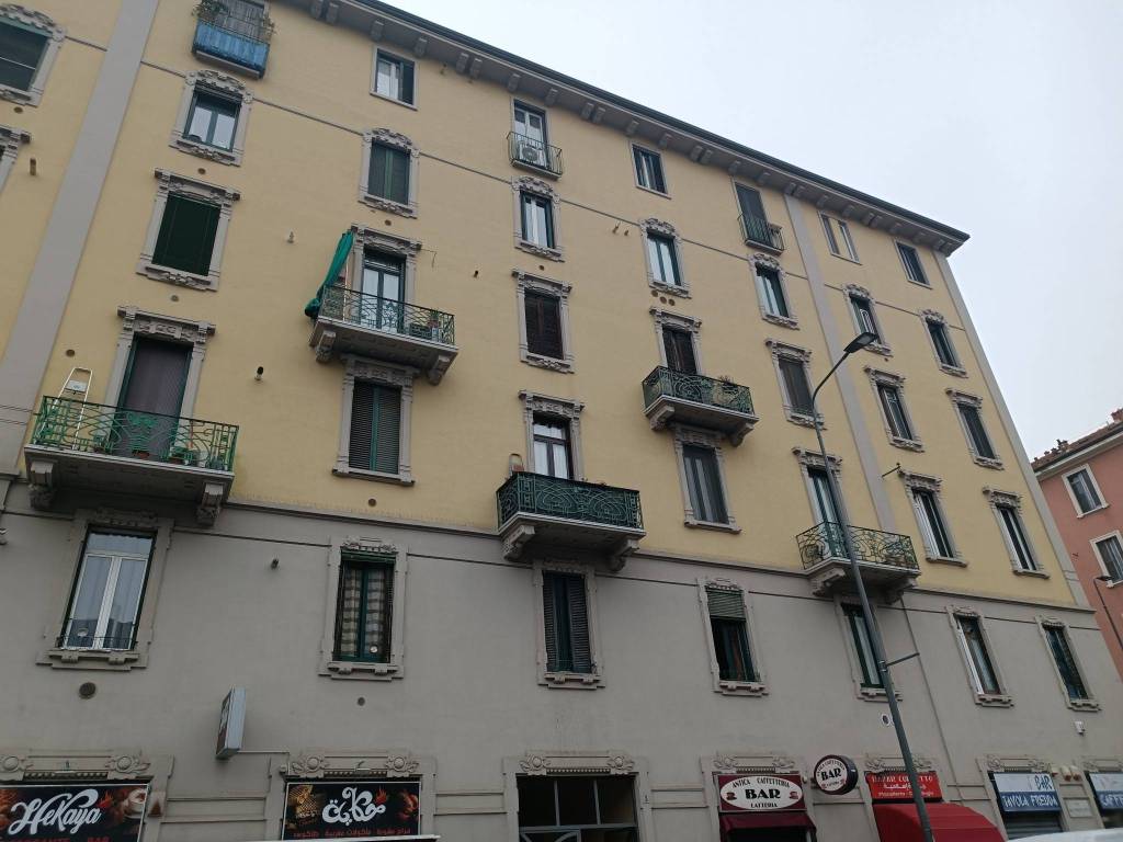 appartamento in vendita a Milano in zona Corvetto