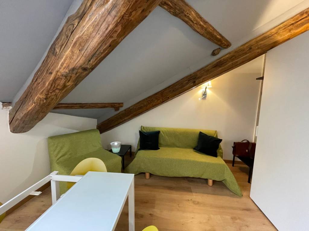 appartamento in vendita a Milano in zona Porta Romana