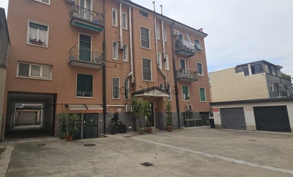 ufficio in vendita a Milano