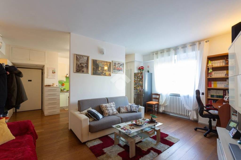 appartamento in vendita a Milano in zona Niguarda