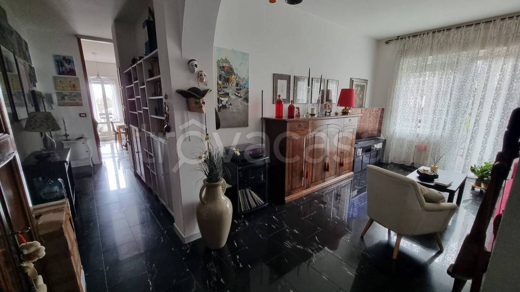 appartamento in vendita a Milano in zona Affori