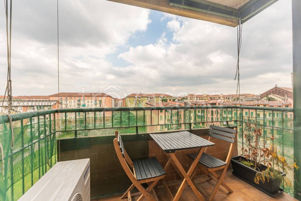 appartamento in vendita a Milano in zona Prato Centenaro