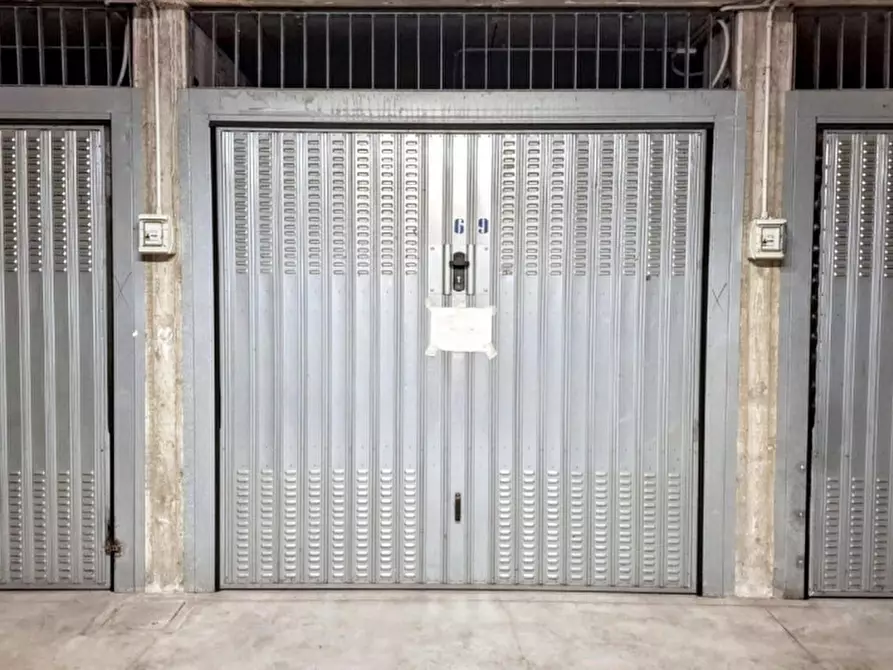 mansarda in vendita a Milano in zona Sant'Ambrogio