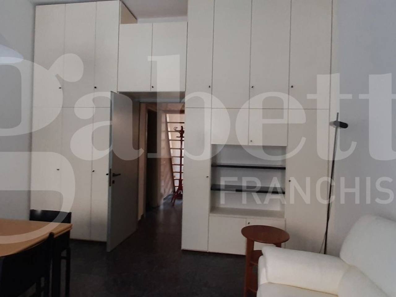 appartamento in vendita a Milano in zona Lambrate