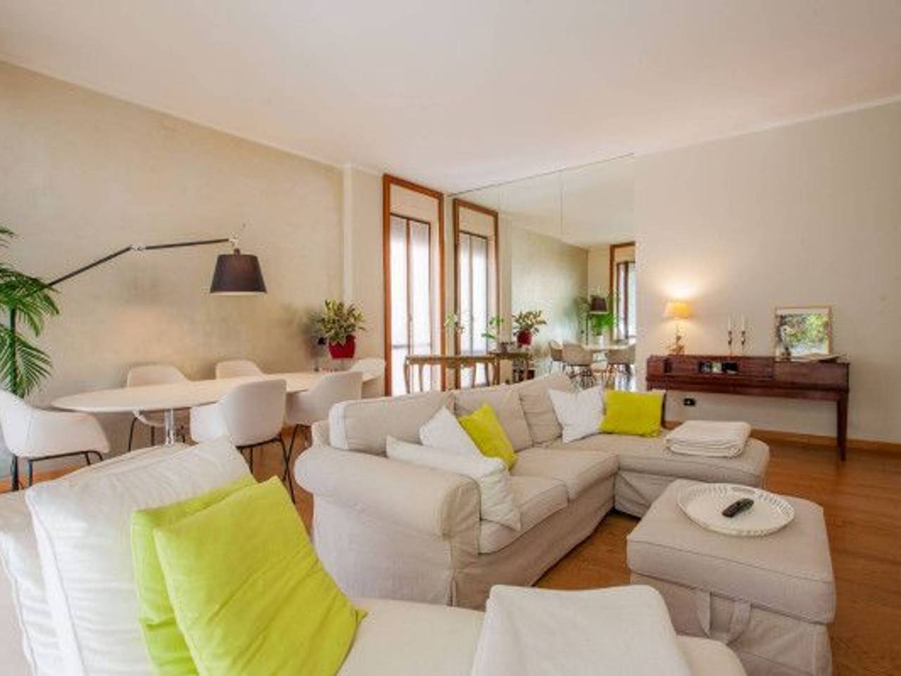 appartamento in vendita a Milano in zona Brera