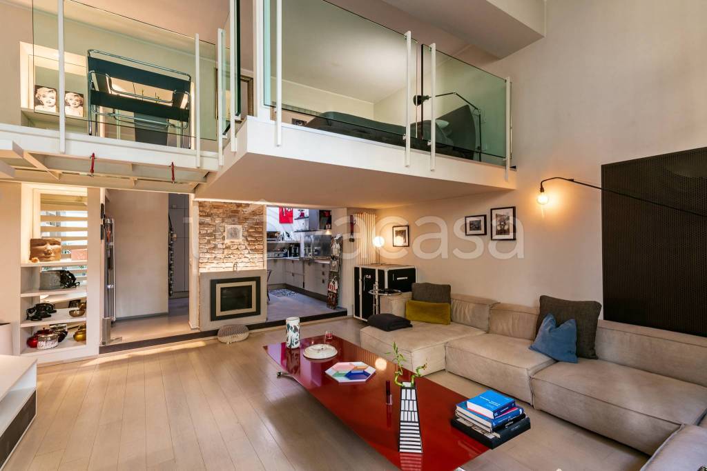 appartamento in vendita a Milano in zona Sempione