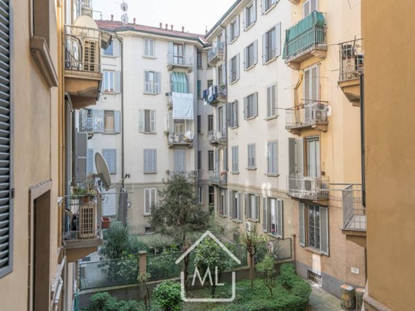 appartamento in vendita a Milano in zona Il Portello