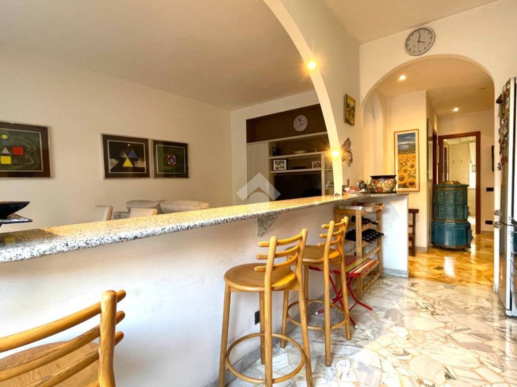 appartamento in vendita a Milano in zona Centro Direzionale