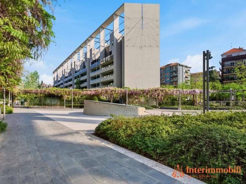appartamento in vendita a Milano in zona Il Portello