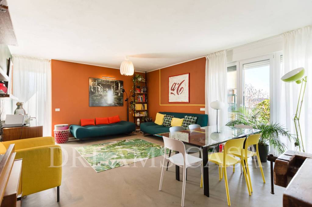 appartamento in vendita a Milano in zona Bicocca