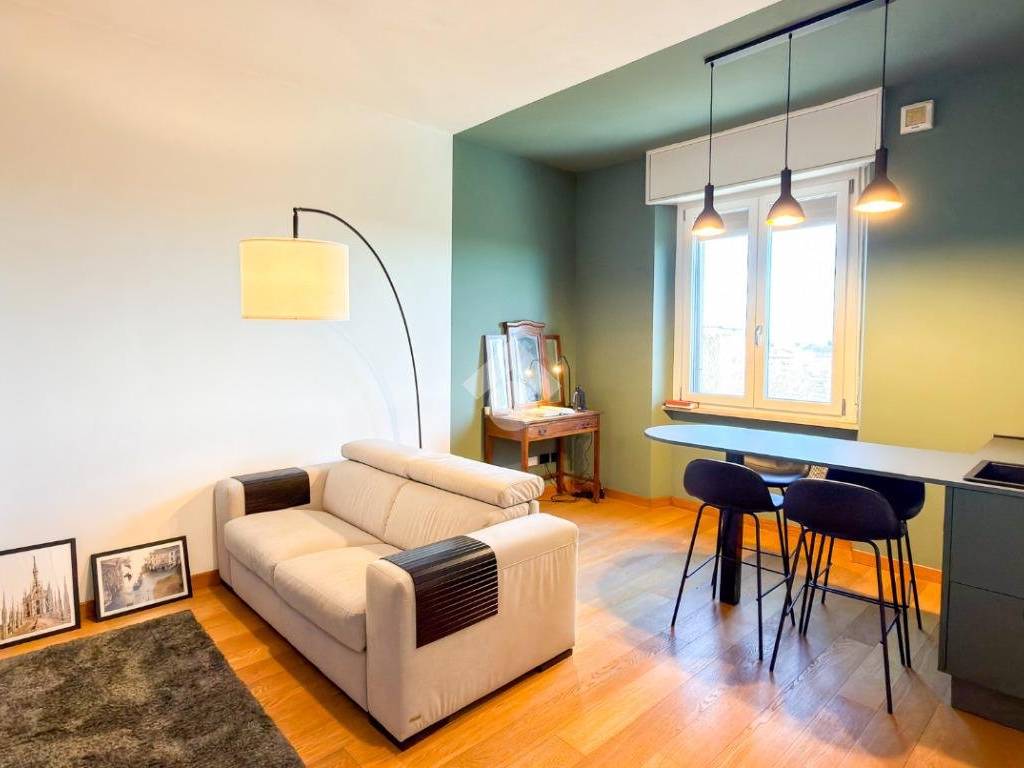 appartamento in vendita a Milano in zona Calvairate