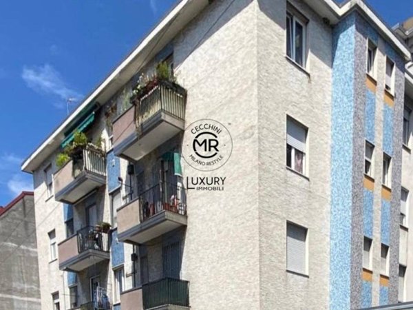 appartamento in vendita a Milano in zona Adriano