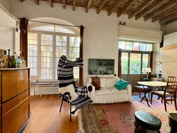 appartamento in vendita a Milano in zona Solari