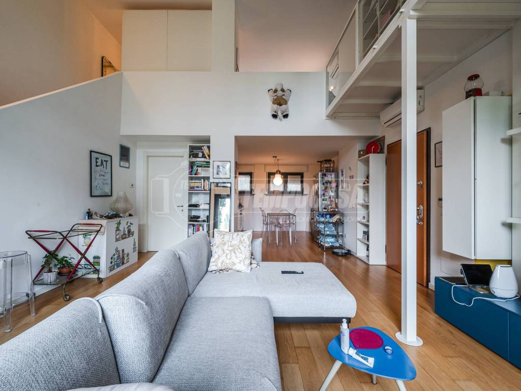 appartamento in vendita a Milano in zona Barona