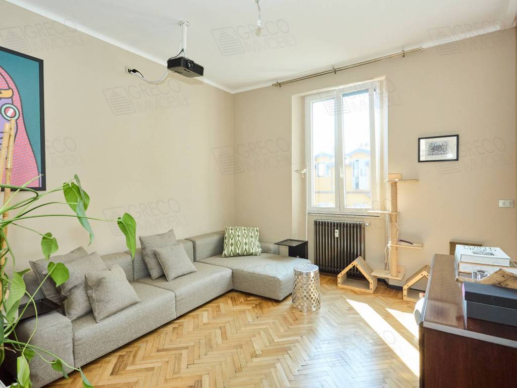 appartamento in vendita a Milano in zona Greco
