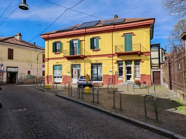 appartamento in vendita a Milano in zona Baggio