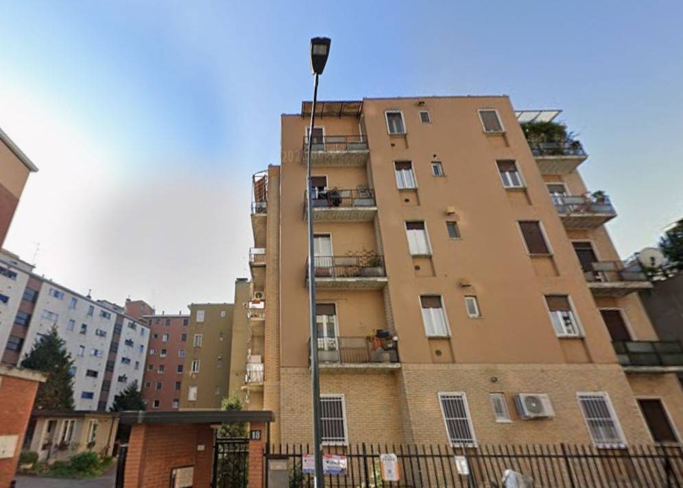 appartamento in vendita a Milano in zona Bovisa