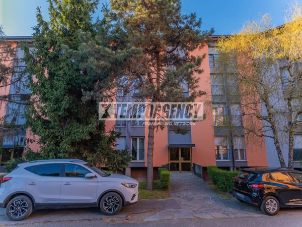 appartamento in vendita a Milano in zona Quarto Oggiaro