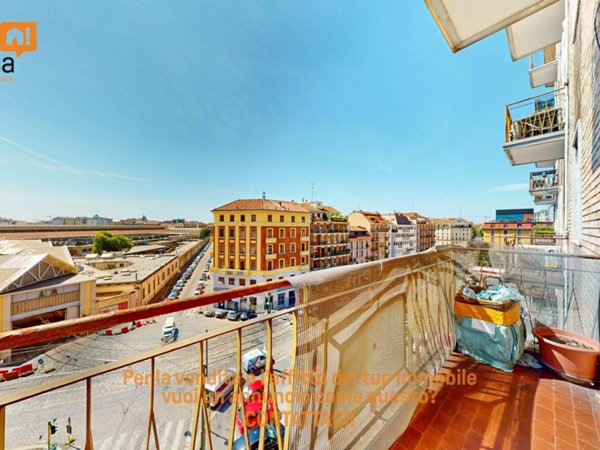 appartamento in vendita a Milano in zona Loreto