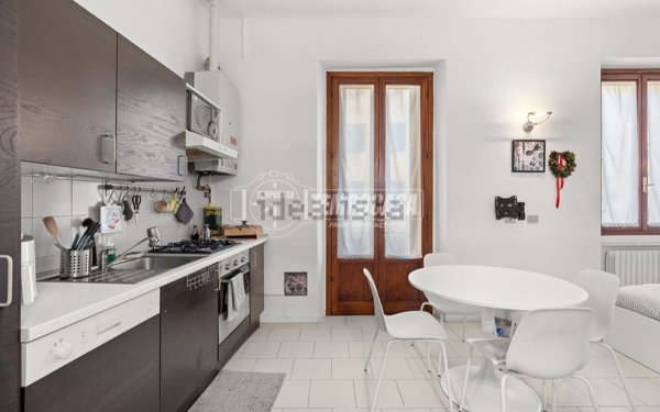 appartamento in vendita a Milano in zona Cinque Giornate