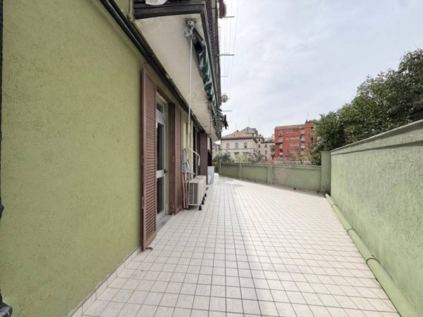 appartamento in vendita a Milano in zona Vigentino