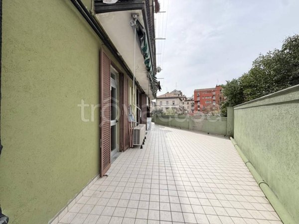 appartamento in vendita a Milano in zona Vigentino