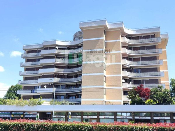 appartamento in vendita a Milano in zona Monluè