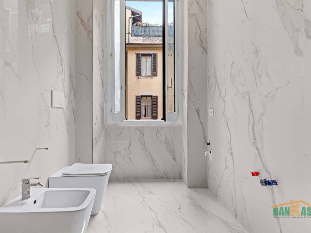 appartamento in vendita a Milano in zona Centro Direzionale