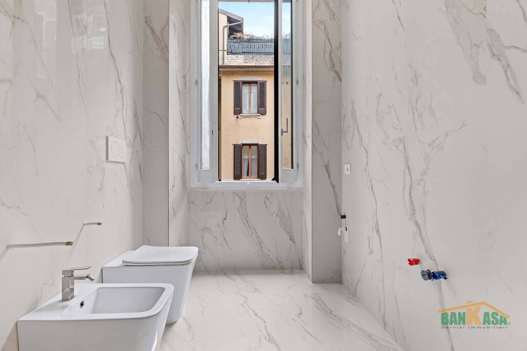 appartamento in vendita a Milano in zona Stazione Centrale