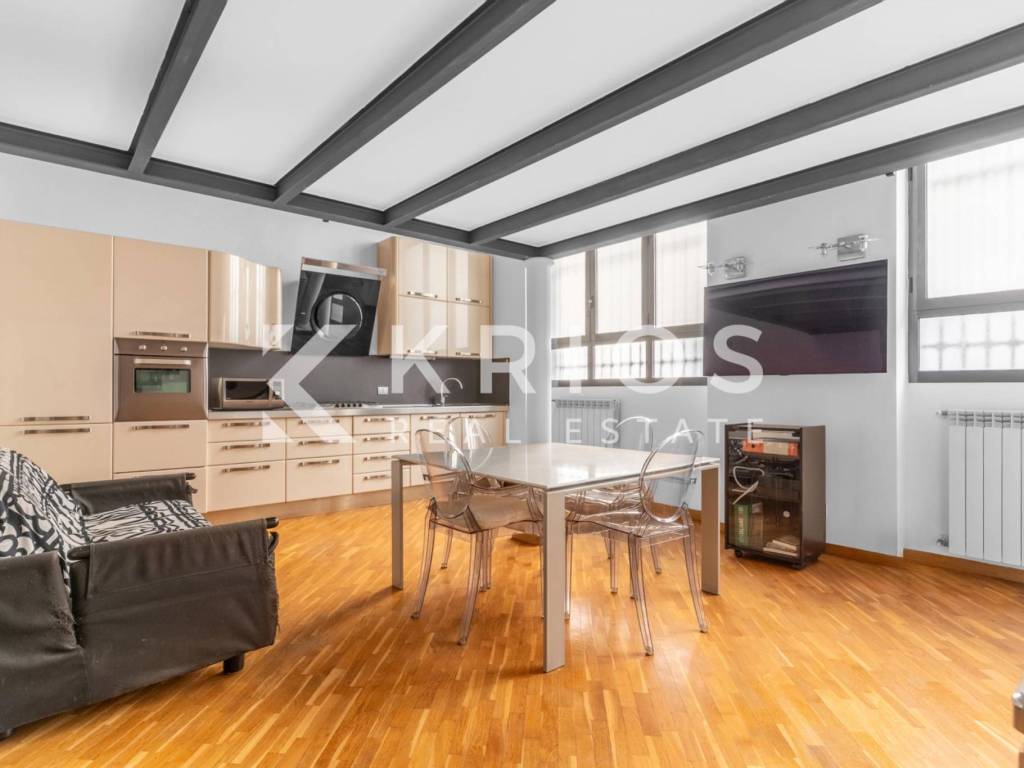 appartamento in vendita a Milano in zona XXII Marzo