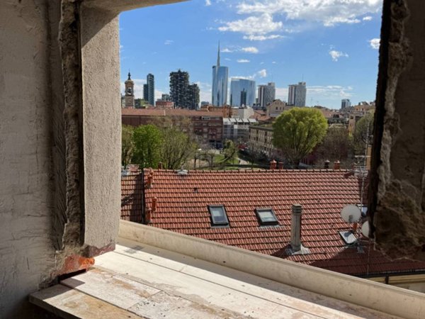 appartamento in vendita a Milano in zona Isola