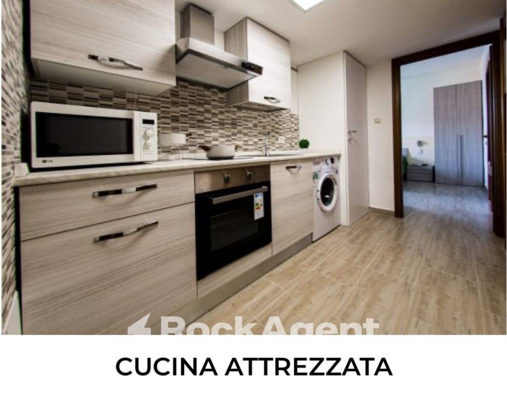 appartamento in vendita a Milano in zona Lorenteggio