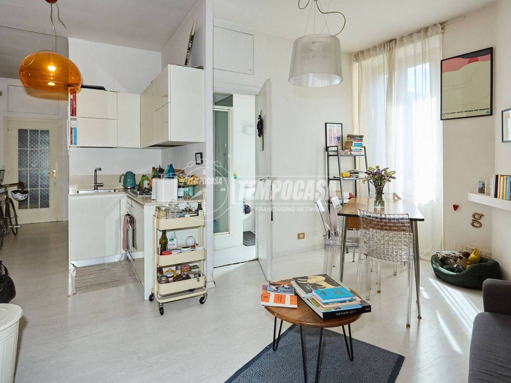 appartamento in vendita a Milano in zona Isola