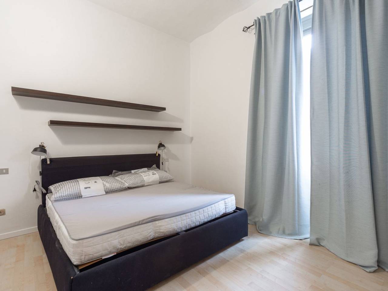 appartamento in vendita a Milano in zona Vigentino