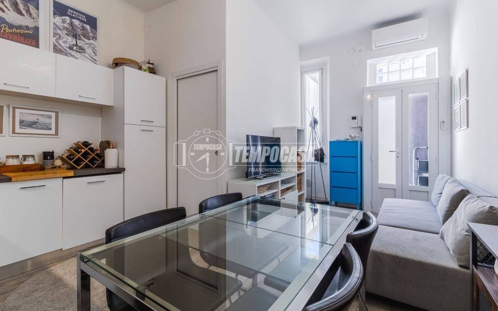 appartamento in vendita a Milano in zona Piazzale Lodi