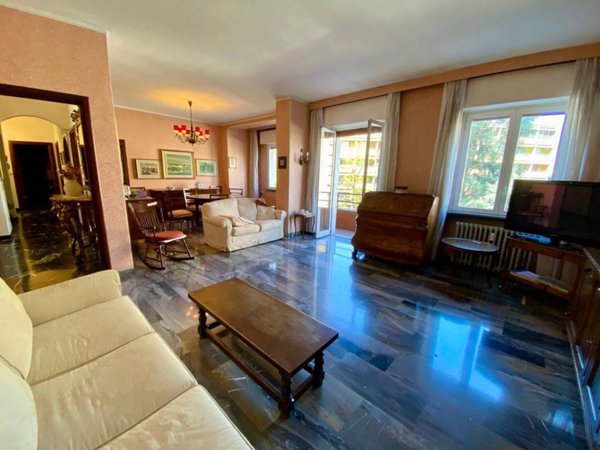 appartamento in vendita a Milano in zona Vigentino