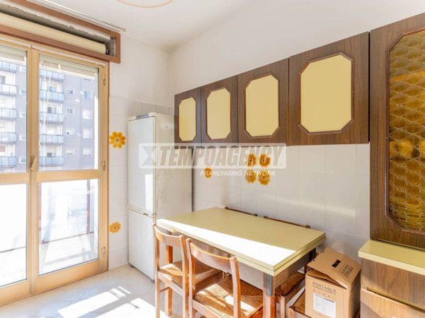 appartamento in vendita a Milano in zona Quarto Oggiaro