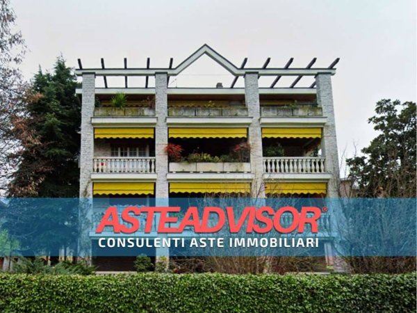 appartamento in vendita a Milano in zona Figino