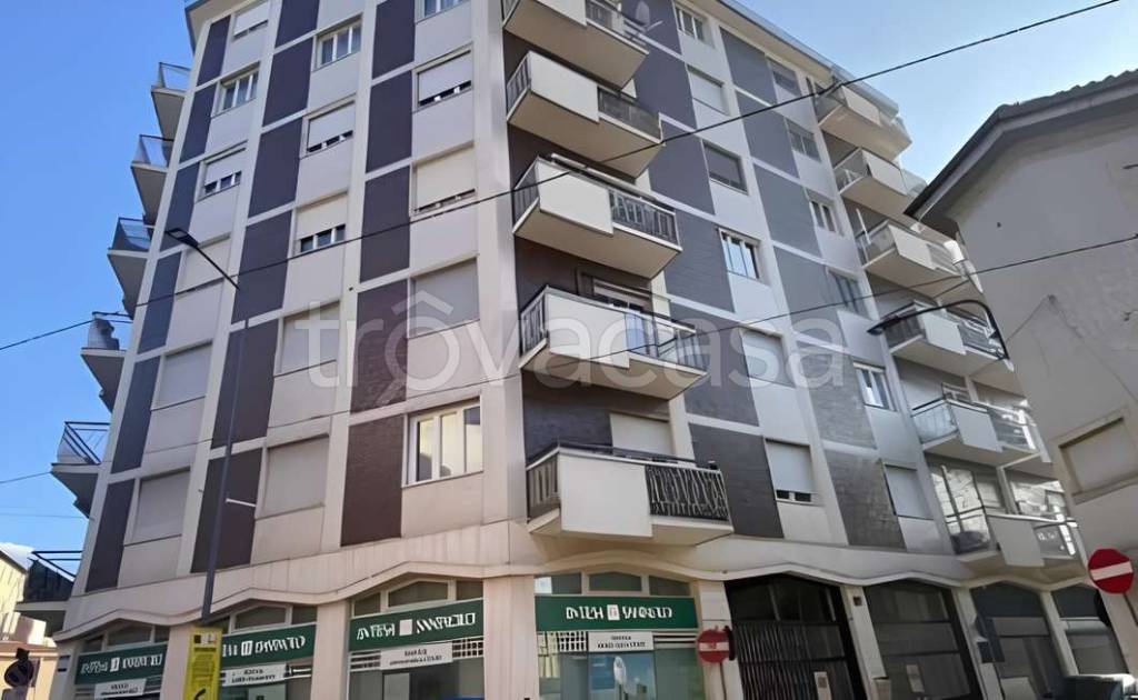 appartamento in vendita a Milano in zona Niguarda