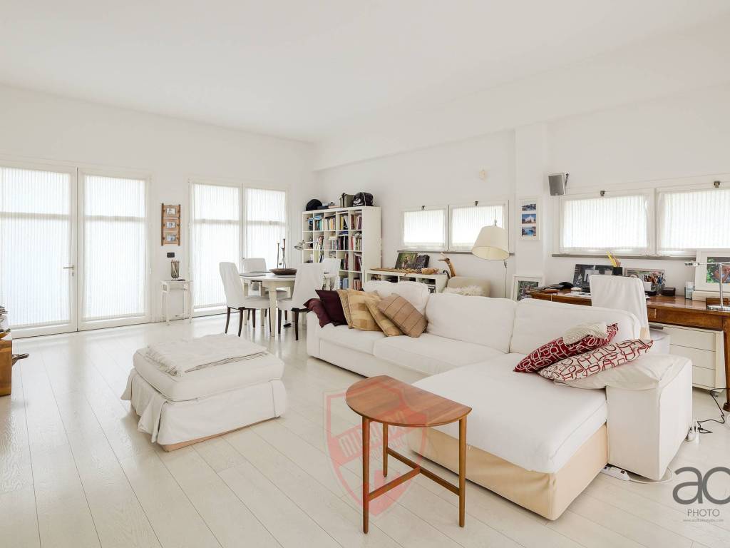 appartamento in vendita a Milano in zona Solari