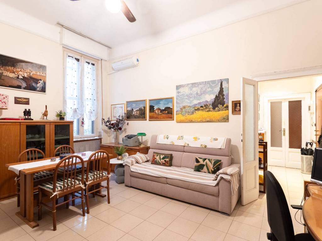 appartamento in vendita a Milano in zona Isola