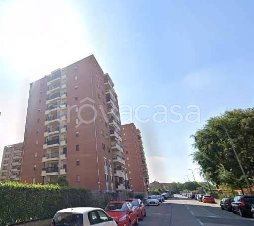 appartamento in vendita a Milano in zona Rogoredo