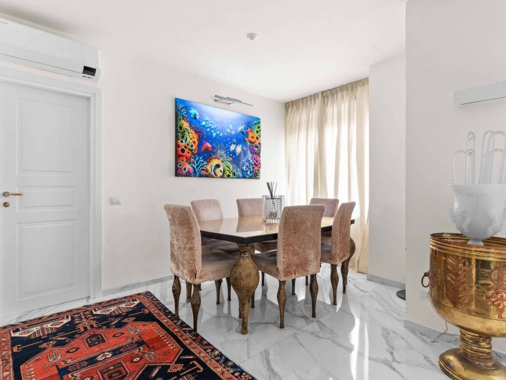 appartamento in vendita a Milano in zona Vigentino