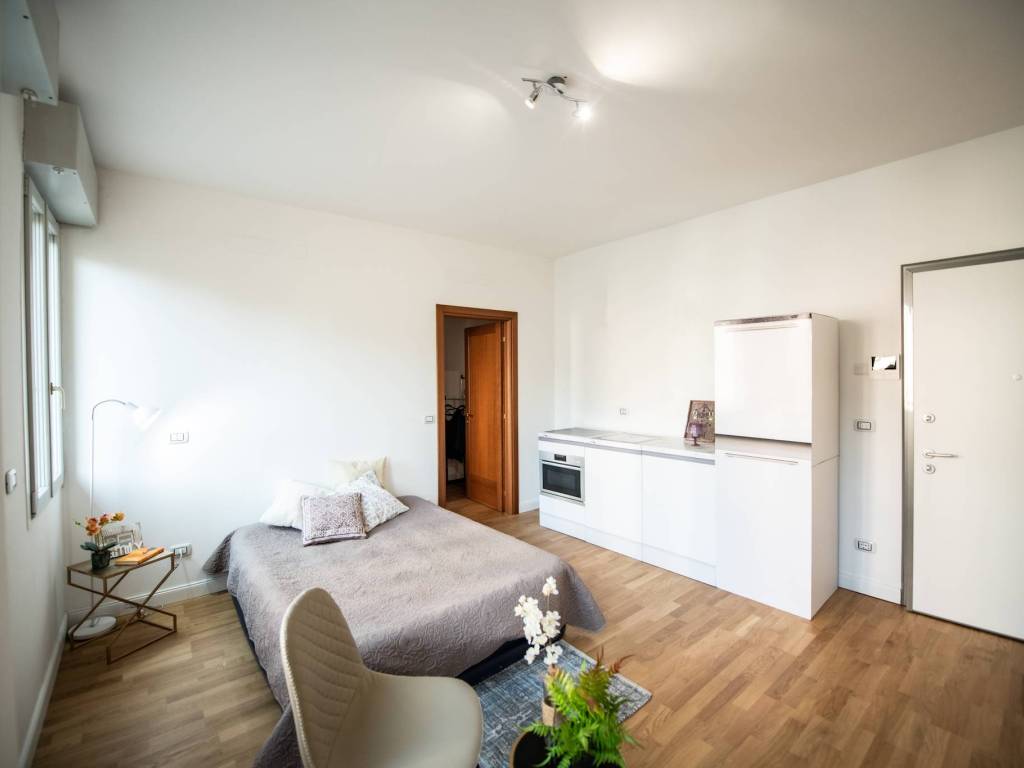 appartamento in vendita a Milano in zona Città Studi