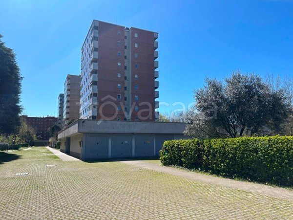 appartamento in vendita a Milano in zona Chiesa Rossa