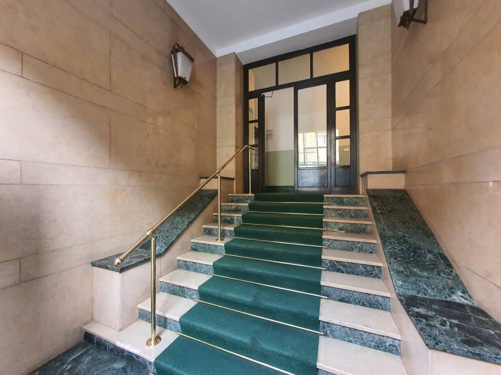 appartamento in vendita a Milano in zona Centro Direzionale