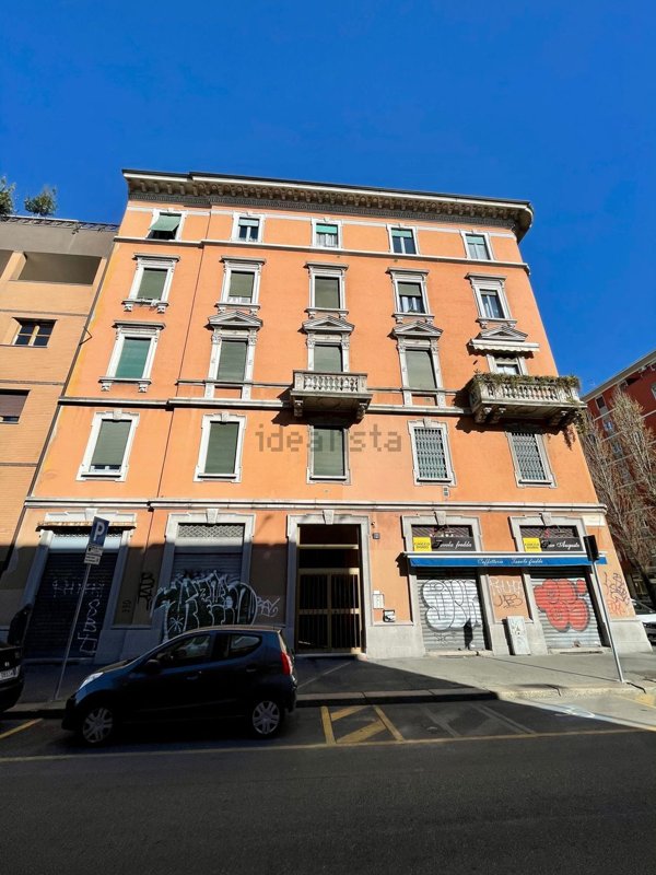 appartamento in vendita a Milano in zona Dergano