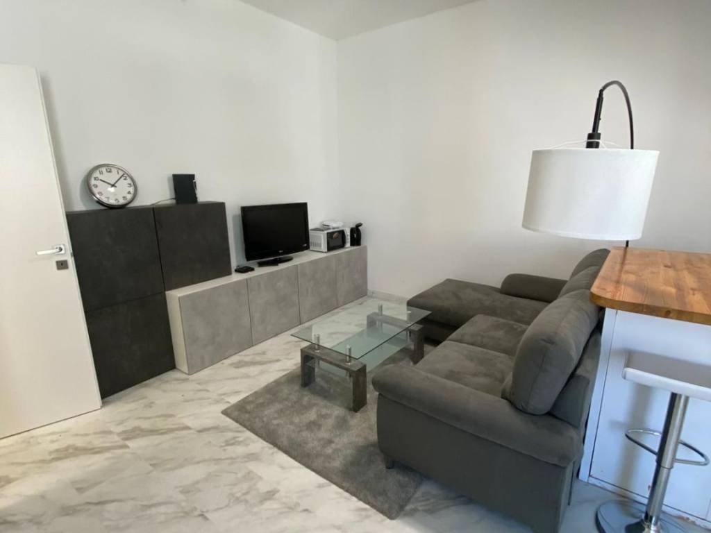 appartamento in vendita a Milano in zona Trenno